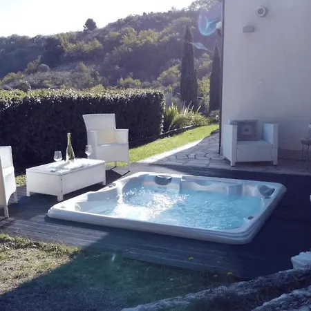 Horizon Villa *
